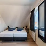 Beautiful With Sauna Near Rotterdam Hébergement de vacances *