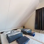 Hébergement de vacances Beautiful With Sauna Near Rotterdam Simonshaven