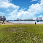 Beautiful With Sauna Near Rotterdam Hébergement de vacances *