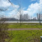 Beautiful With Sauna Near Rotterdam Hébergement de vacances Simonshaven