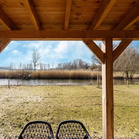 בית נופש Beautiful With Sauna Near Rotterdam Simonshaven