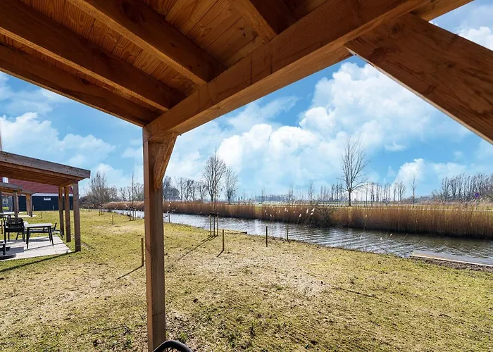 With Sauna Near A Dom wakacyjny *