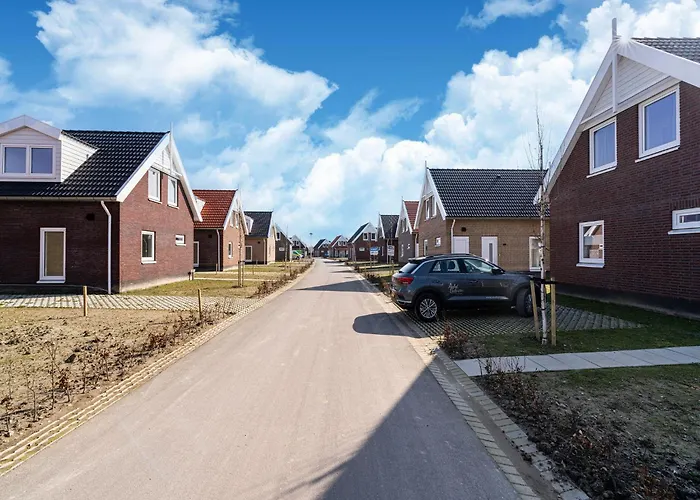 With Sauna Near A Dom wakacyjny Simonshaven