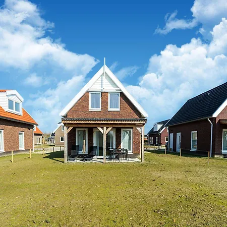 With Sauna Near A Vakantiehuis Simonshaven