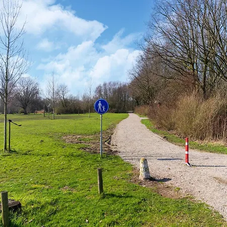 Beautiful With Sauna Near Rotterdam * Simonshaven